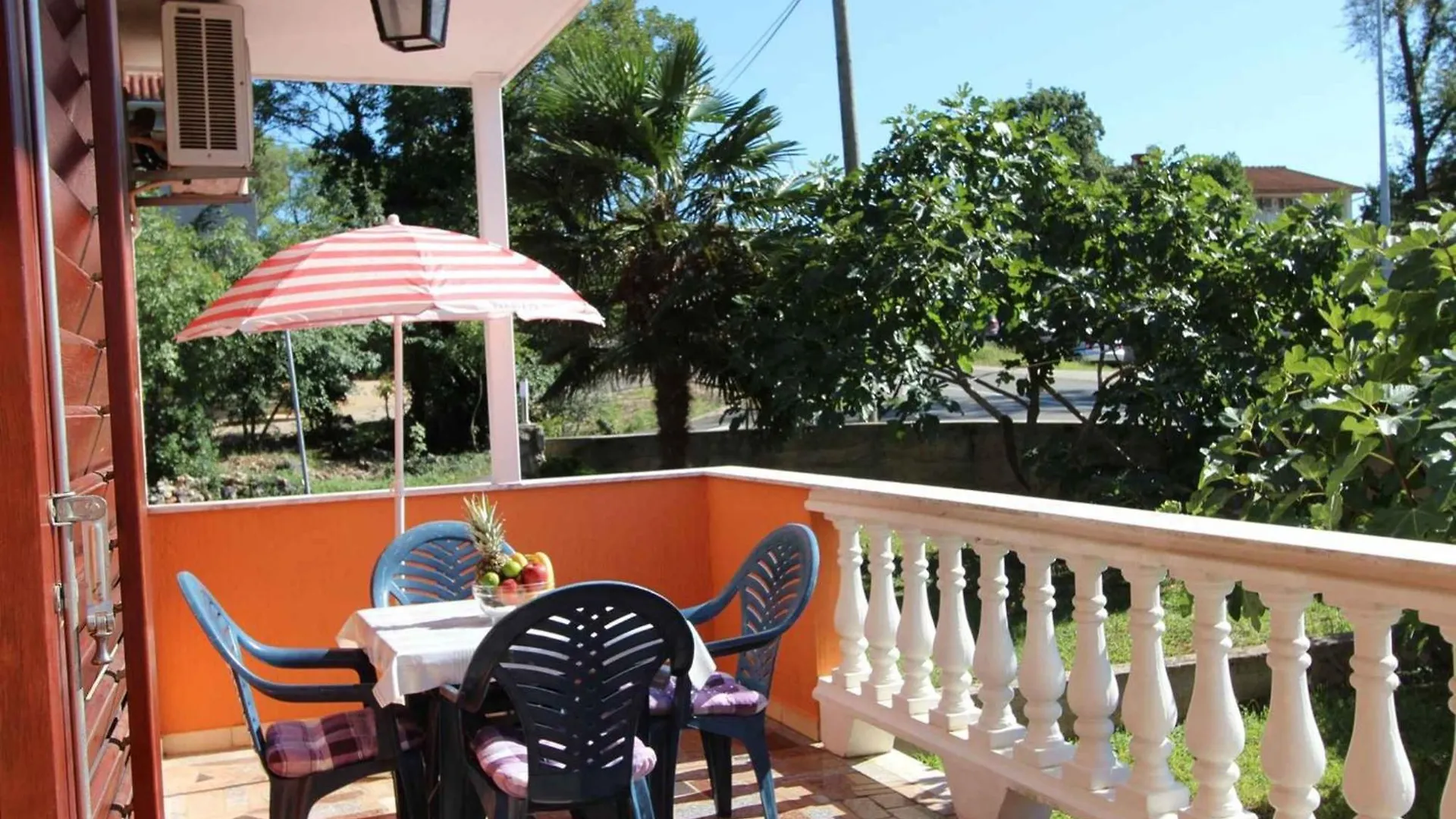 Apartments In Milcetici - Insel Krk 53301 مالينسكا 0*,  كرواتيا