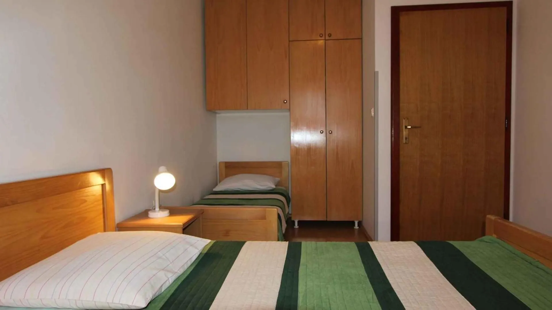 Apartments In Milcetici - Insel Krk 53301 مالينسكا