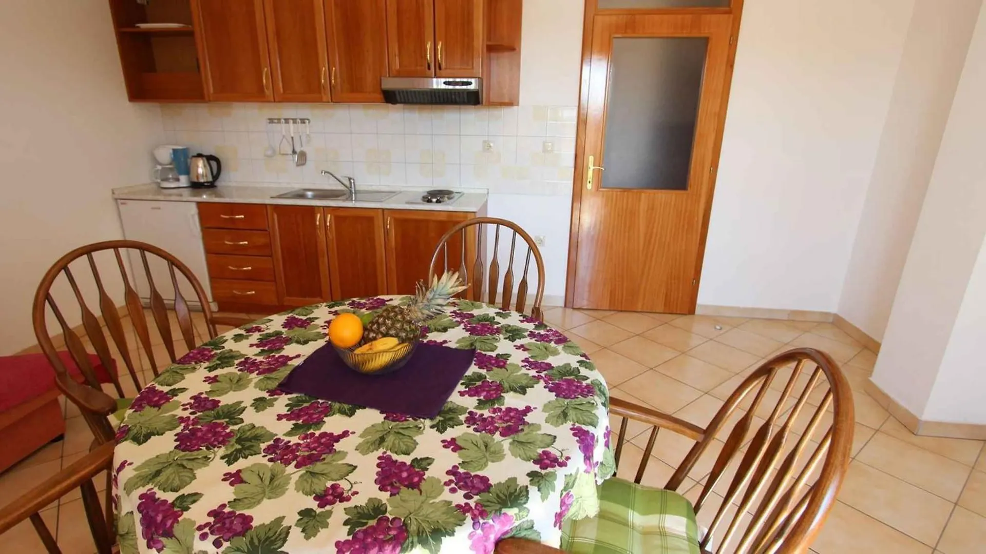 Apartments In Milcetici - Insel Krk 53301 말린스카 0*,