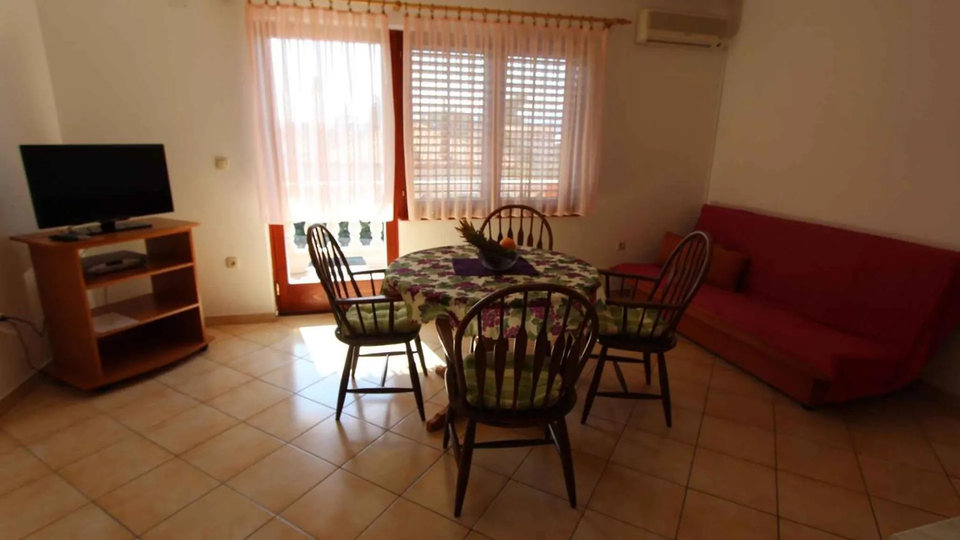 Apartments In Milcetici - Insel Krk 53301 말린스카