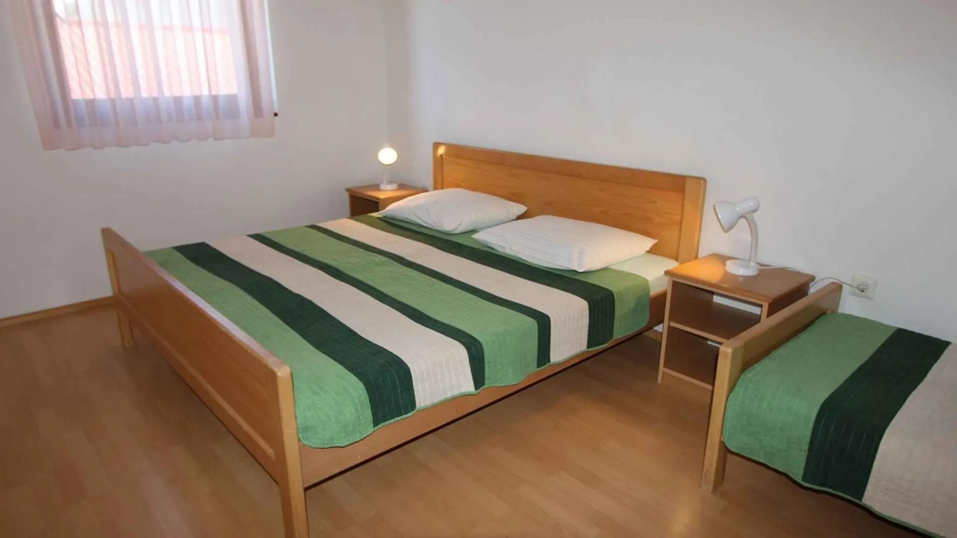 Apartments In Milcetici - Insel Krk 53301 말린스카