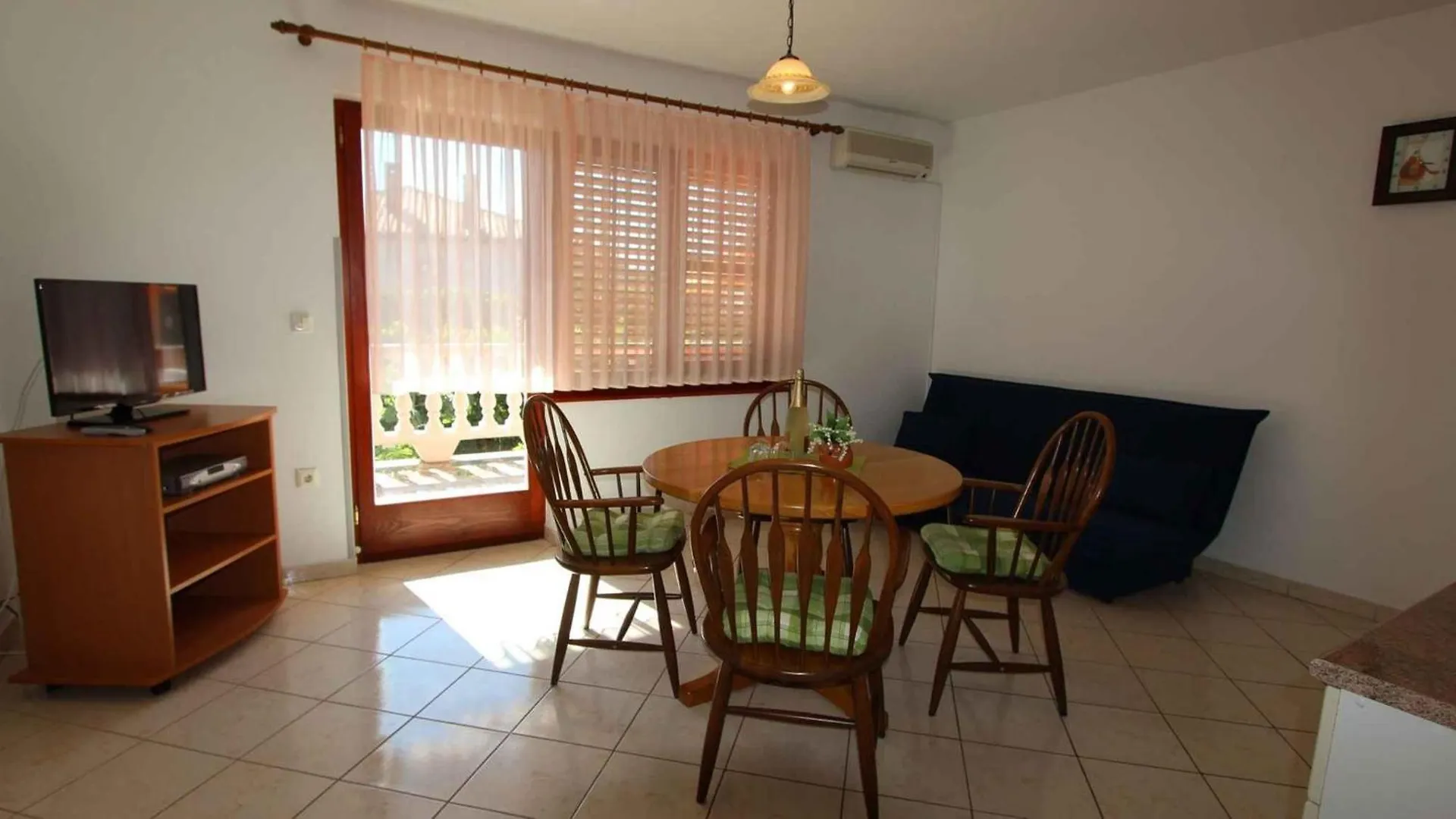 Apartments In Milcetici - Insel Krk 53301 말린스카 0*,